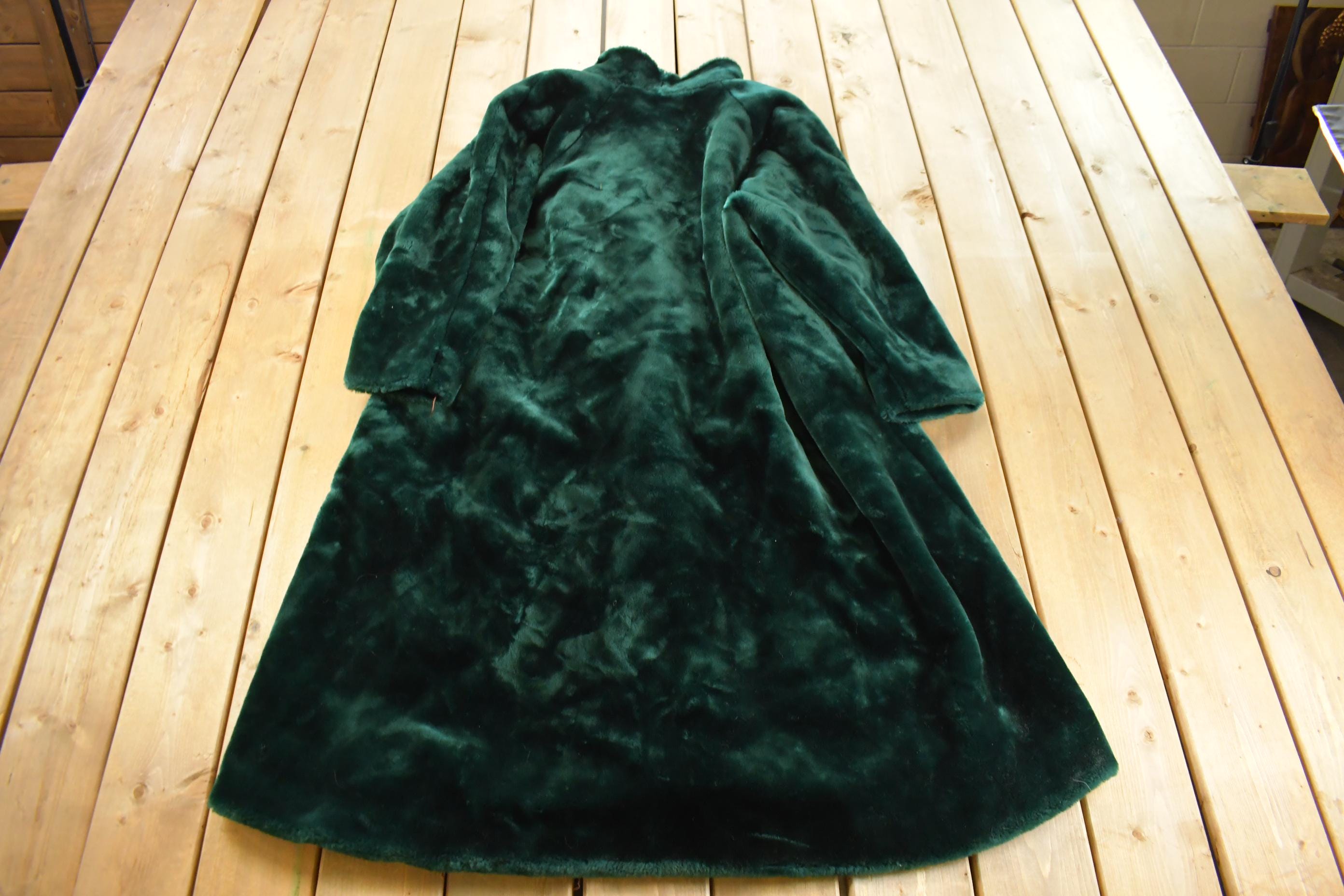 Vintage 1970s Novelti Green Acrylic Faux Fur Coat Women's XL
