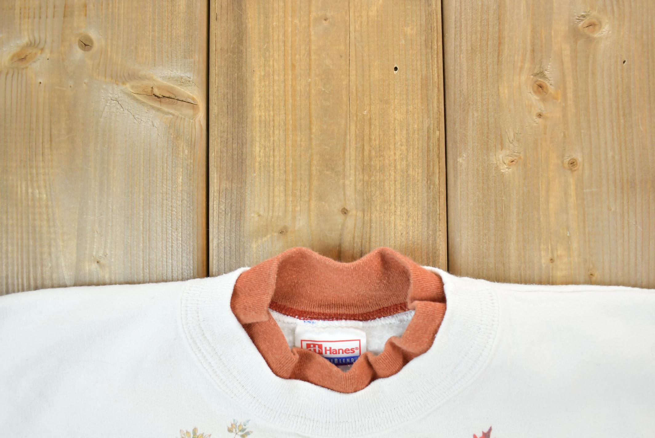 Vintage 1990s Leaf Birds Cute Fall Style Crewneck Sweater
