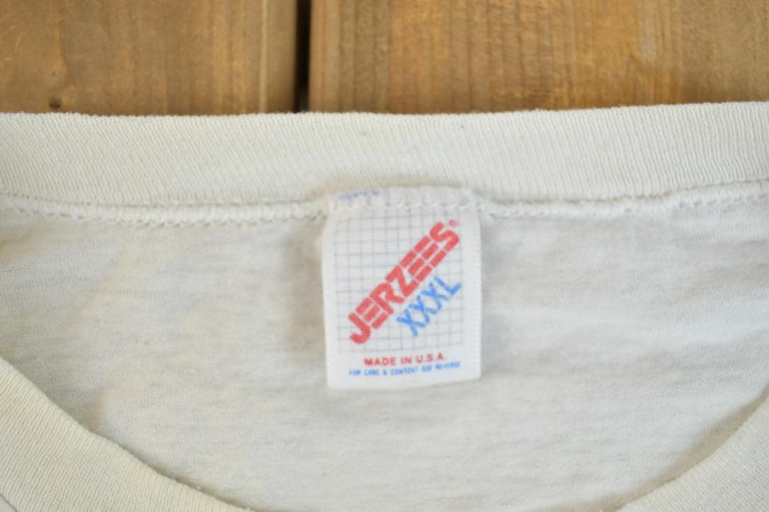 Vintage 1980s EMT Dare To Care Souvenir T-Shirt