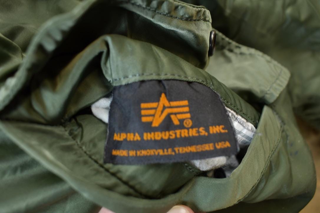 Vintage 1990s Alpha Industries Reversible Military Flyers Jacket /