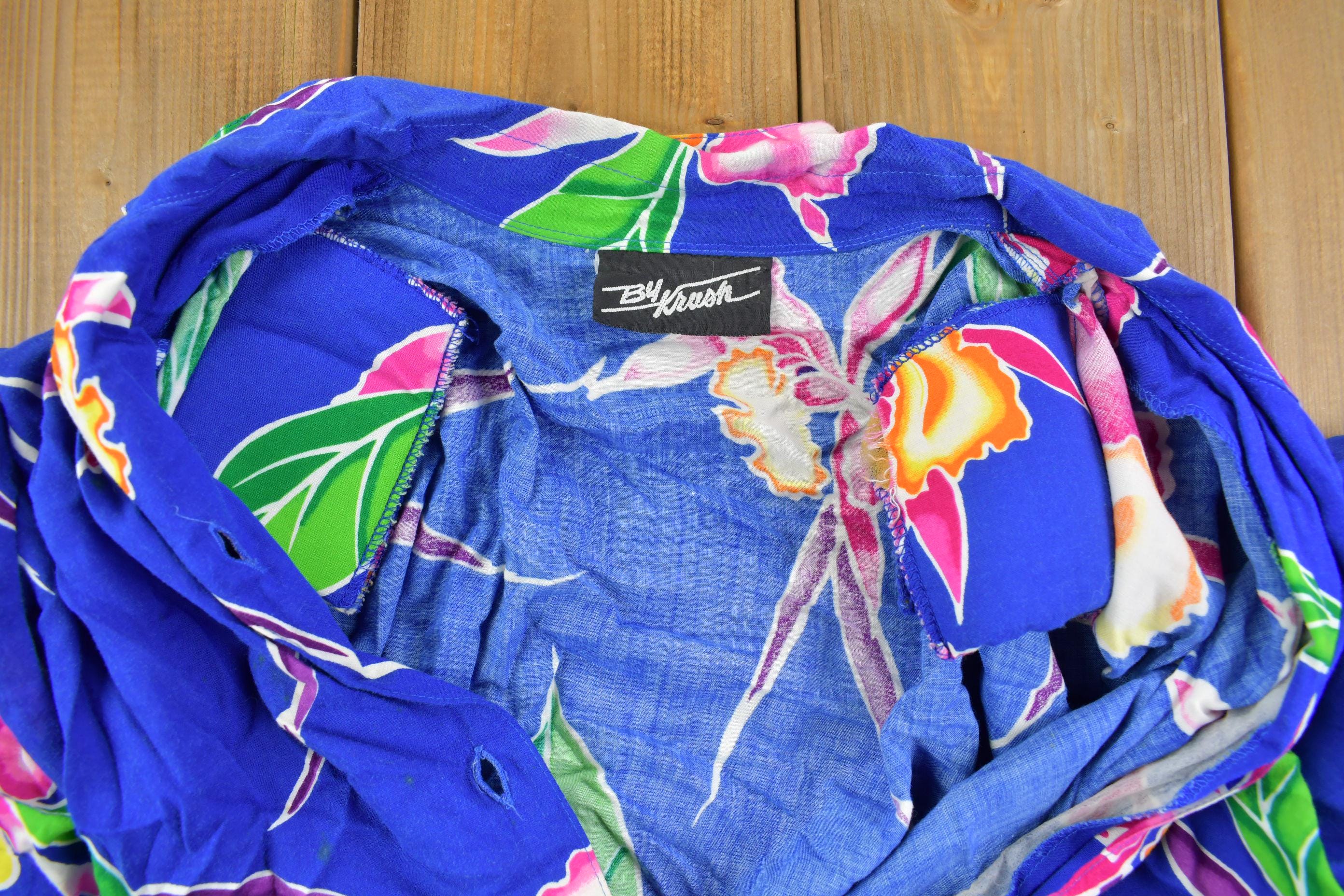 Vintage 1990s Hawaiian Floral Button Up Shirt