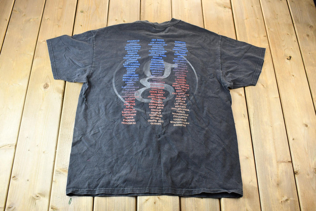 Vintage 1996 The Garth Brooks World Tour Graphic T-Shirt