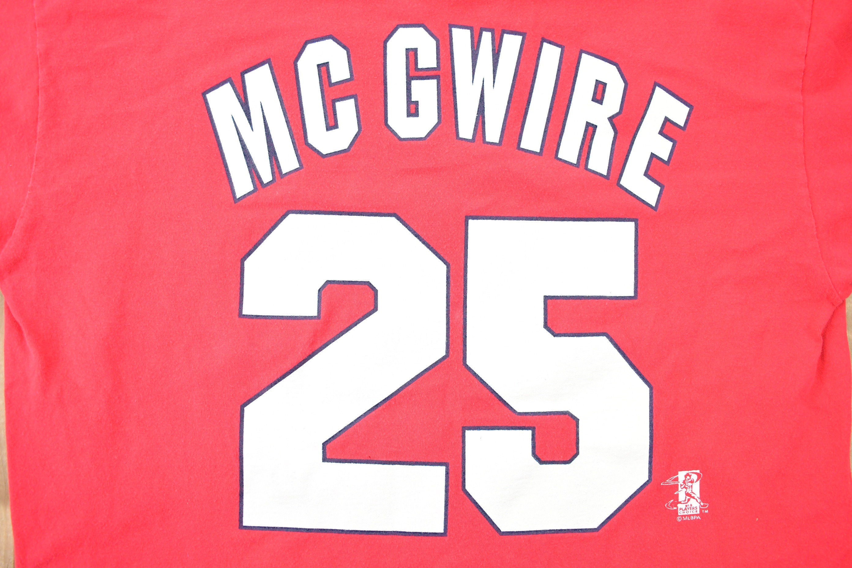 Vintage 1998 Mark McGwire St Louis Cardinals MLB Jersey Graphic T-Shirt