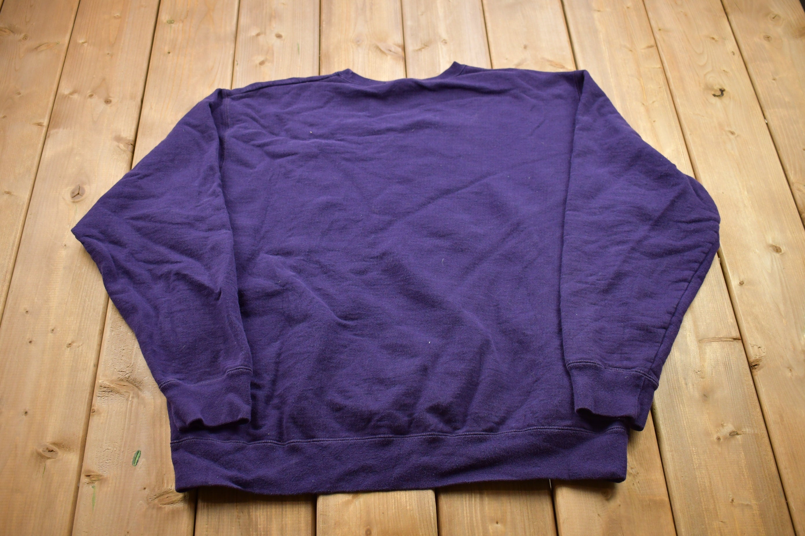 Vintage 1990s Blank Purple Club Monaco Crewneck Sweatshirt