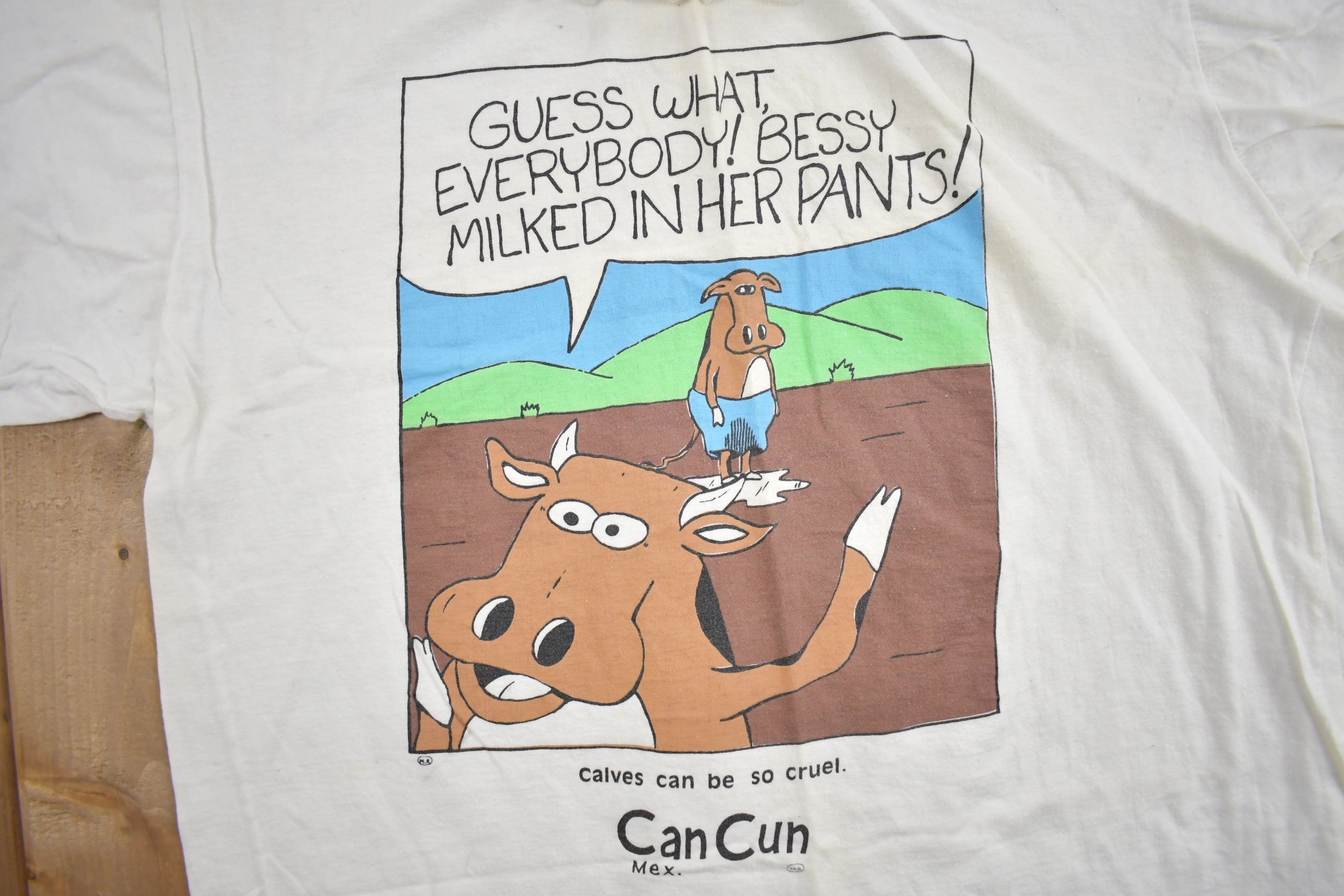 Vintage 1980s Cancun Mexico Souvenir T Shirt