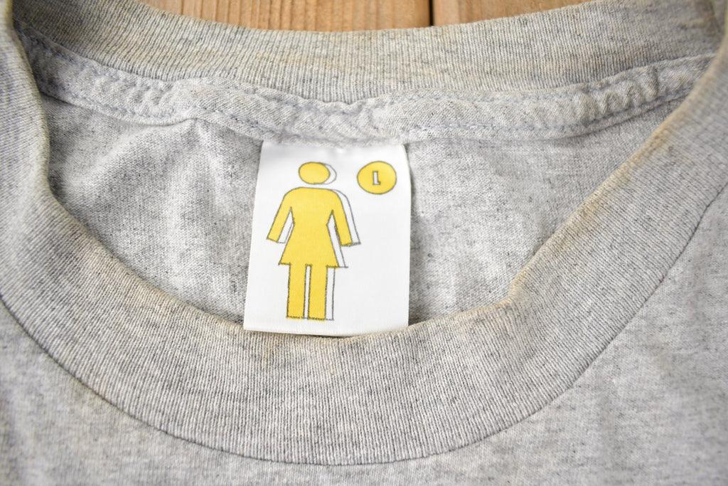 Vintage 2000s Girl Skateboards Graphic T Shirt