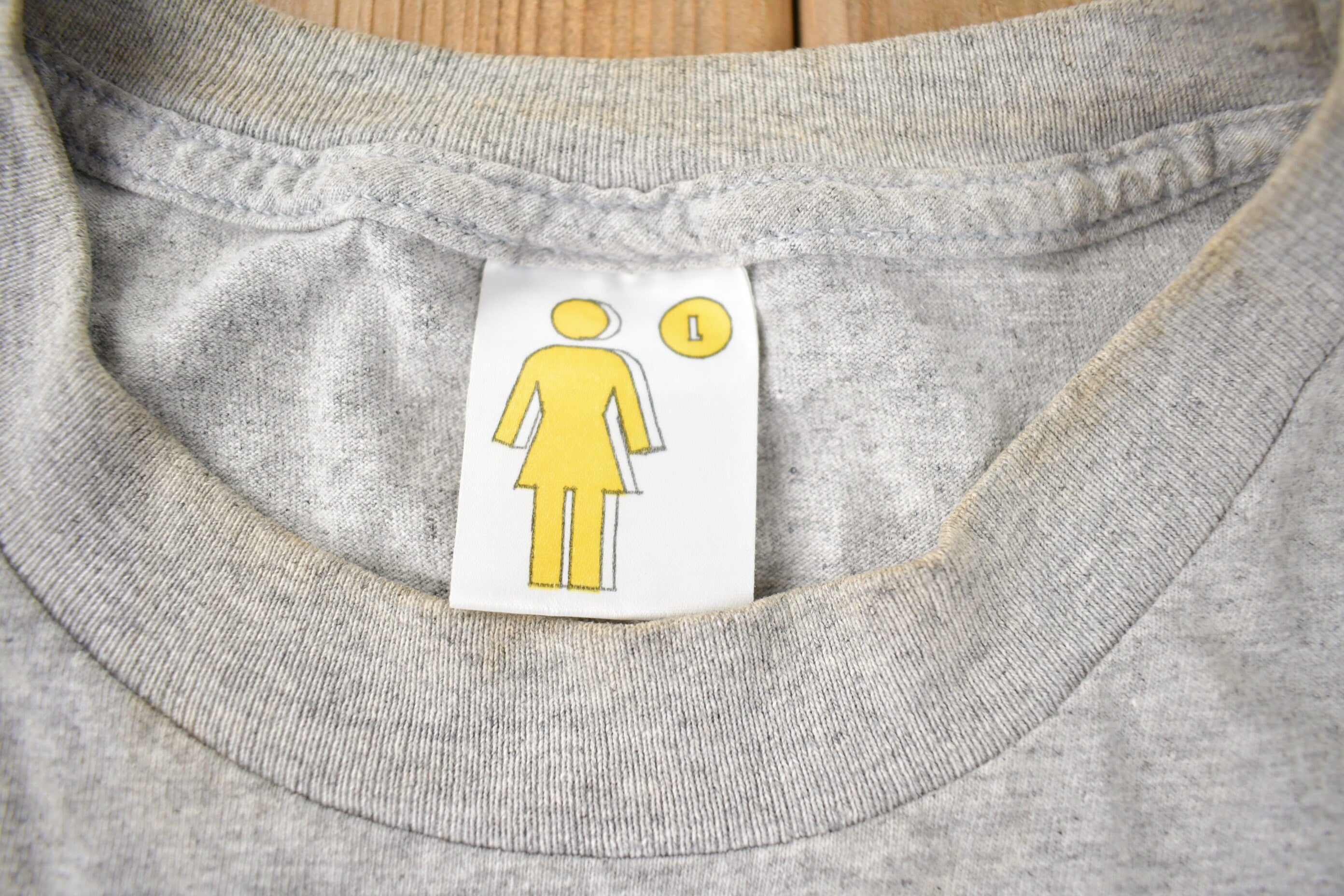 Vintage 2000s Girl Skateboards Graphic T Shirt