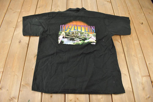 Vintage 2003 Led Zeppelin Graphic Short Sleeve Button Up Band Shirt Size XL