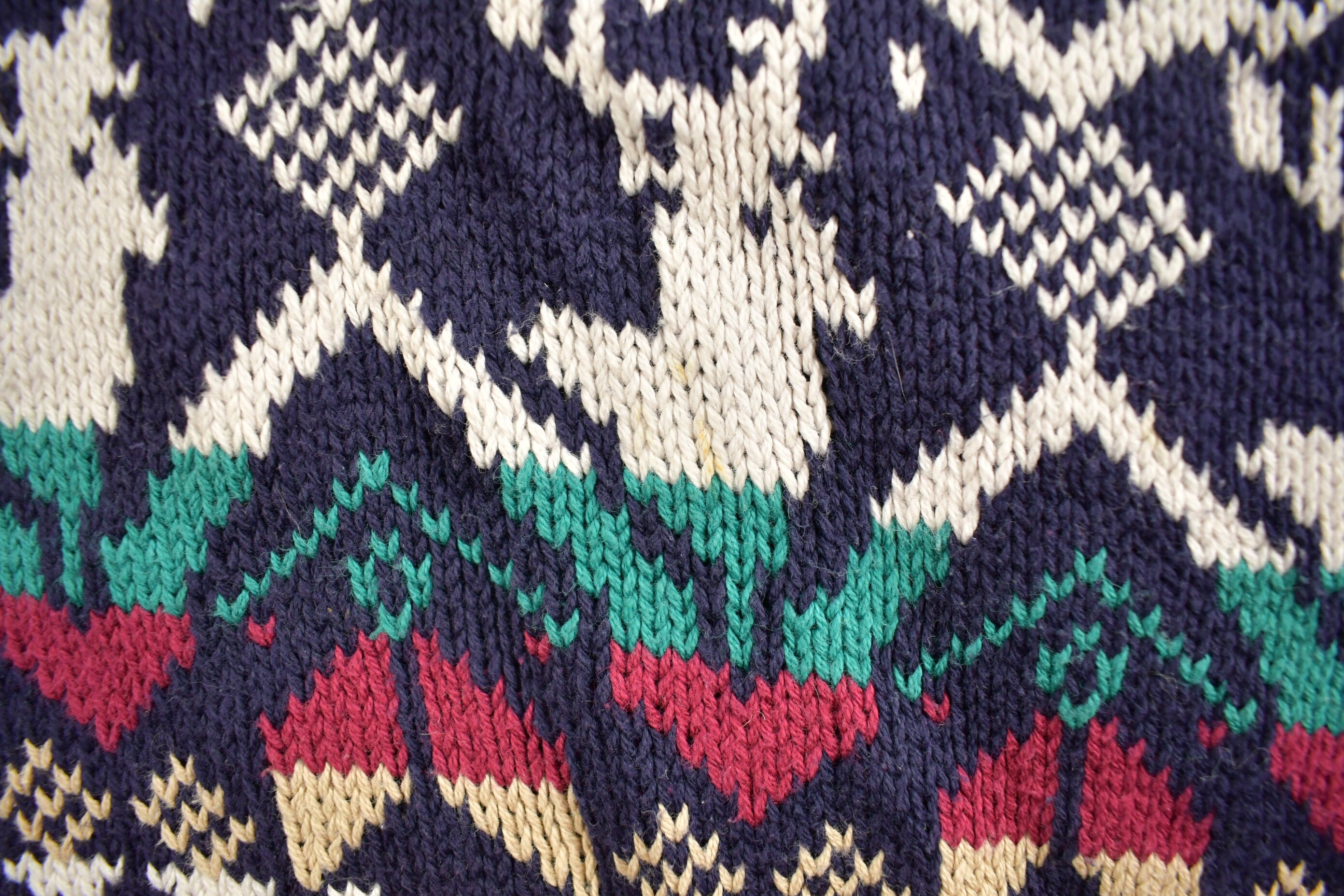 Vintage 1990s Northern Isles Deer Knit Crewneck Sweater