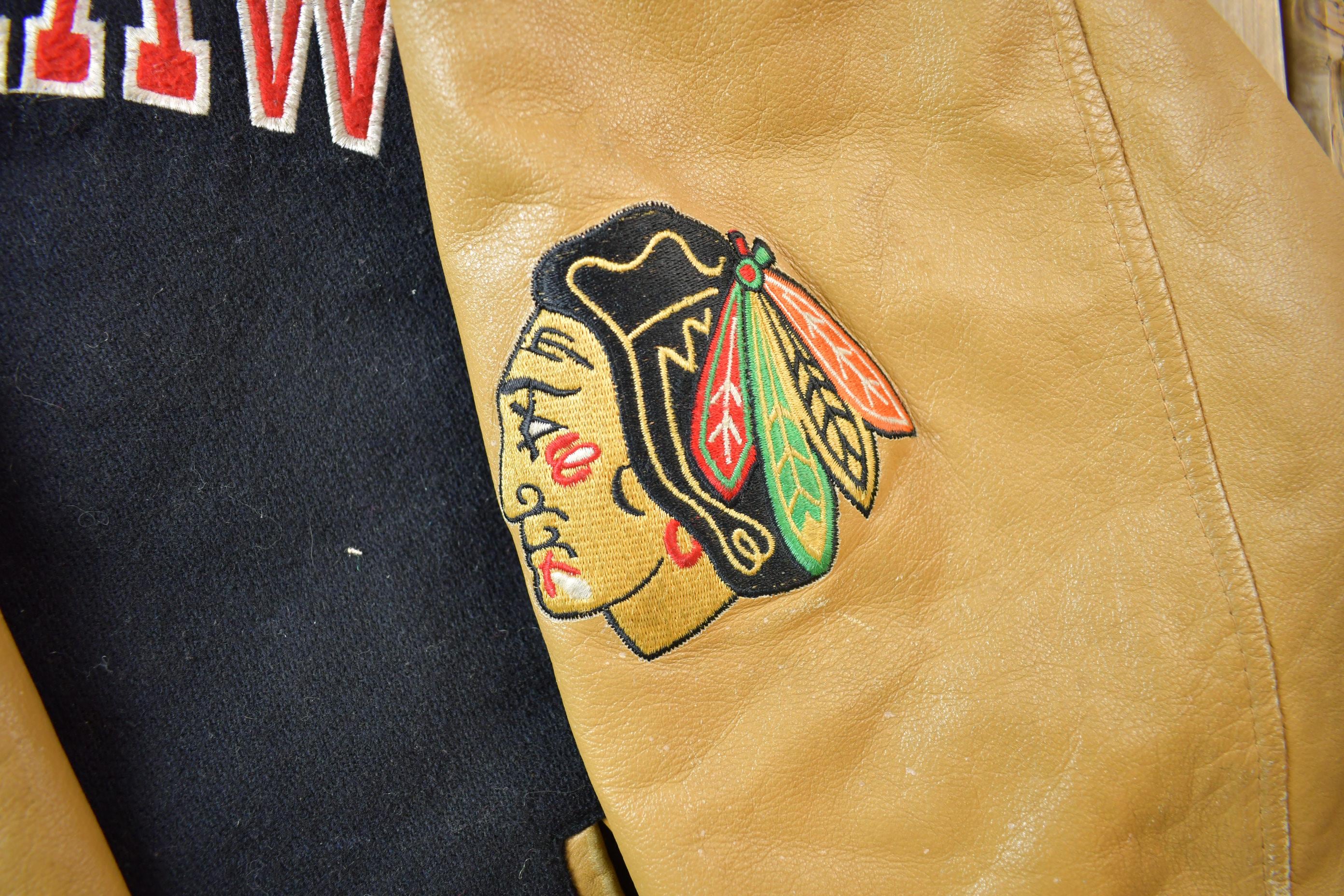 Vintage 1990s Starter NHL Chicago Black Hawks Hockey Wool Varsity Jacket
