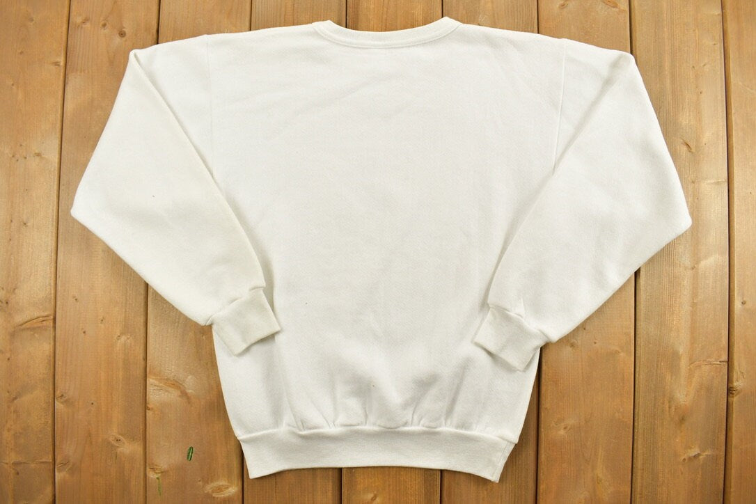 Vintage 1980s Native American Graphic Raglan Crewneck / White Sweatshirt / Made In USA / Vintage Raglan / Casual Wear