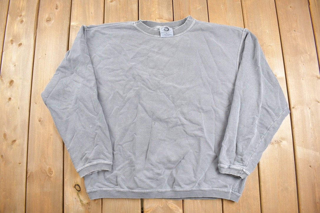 Vintage 1990s Authentic Pigment Blank Grey Crewneck Sweatshirt