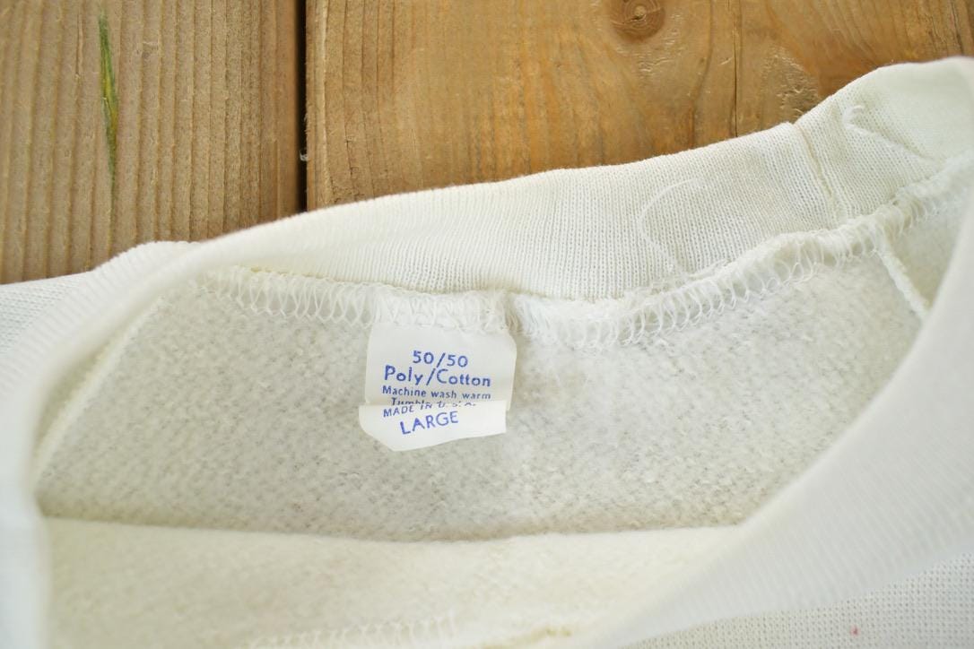 Vintage 1987 Worlds Best Grandma Cute Souvenir Crewneck Sweatshirt Made In USA / 80s Crewneck / Souvenir Sweater / Streetwear / Travel