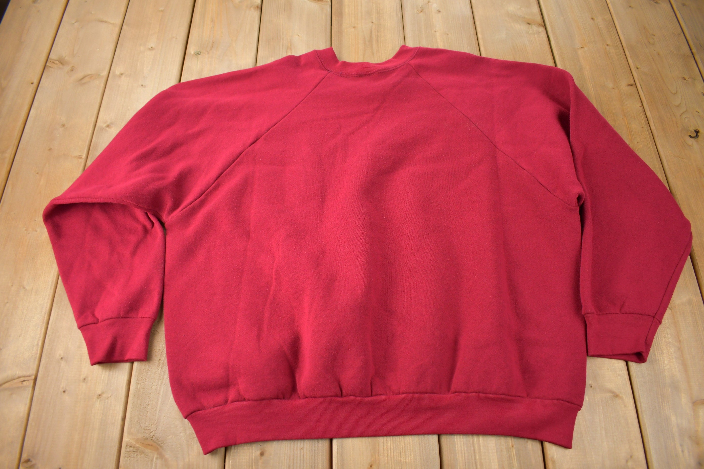 Vintage 1990s Blank Red Raglan Crewneck Sweatshirt Made In USA Size XXL