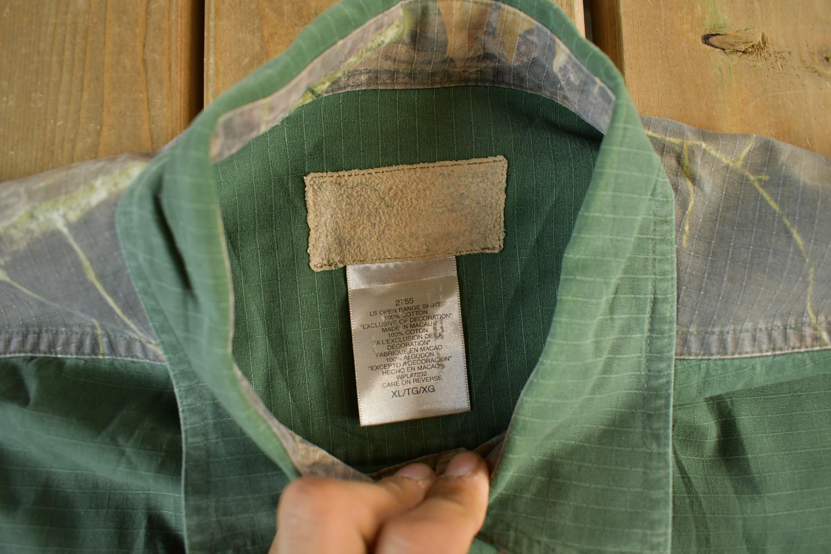 Vintage 2000s Mossy Oak Tree Camo Button Up Shirt Men's XL