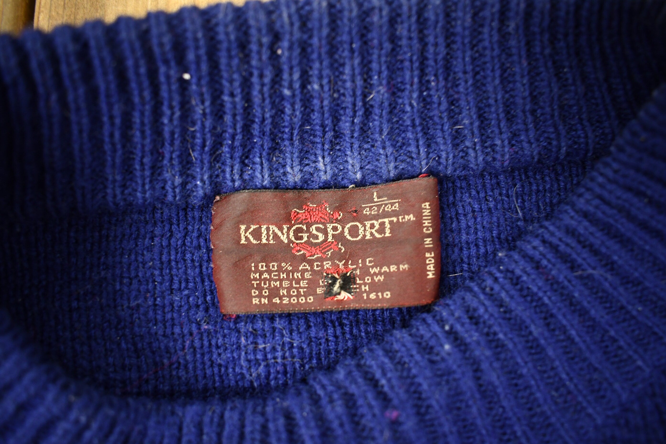 Vintage 1990s Kings Sport Knitted Crewneck Sweater