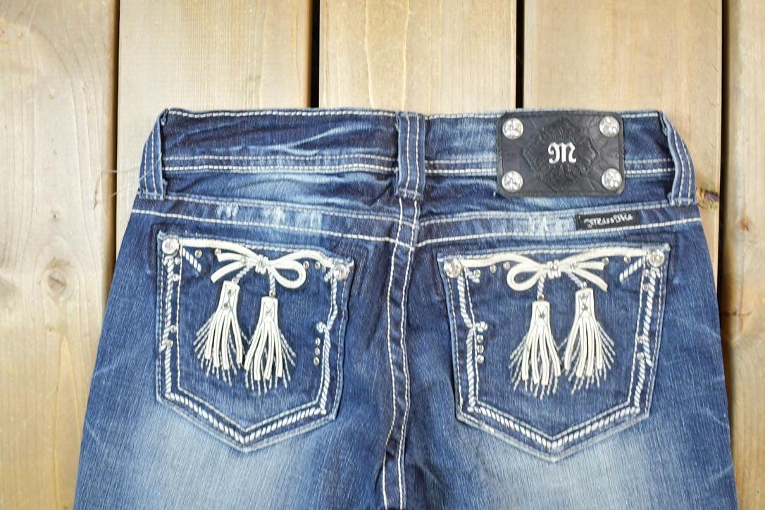 Vintage Y2K Miss Me Bedazzled Low Rise Jeans Size 26x31