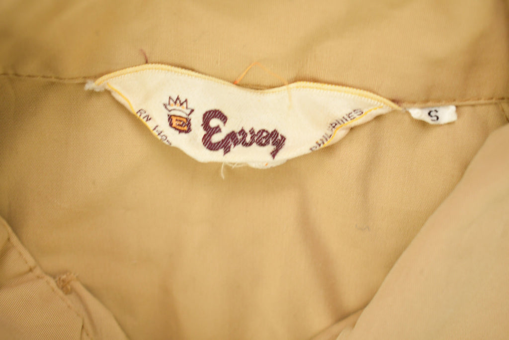 Vintage 1970s Envoy Blank Beige Windbreaker Jacket