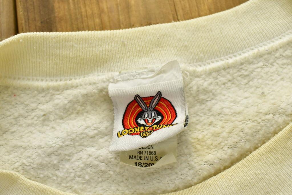 Vintage 1997 Looney Tunes Graphic Woman's Crewneck