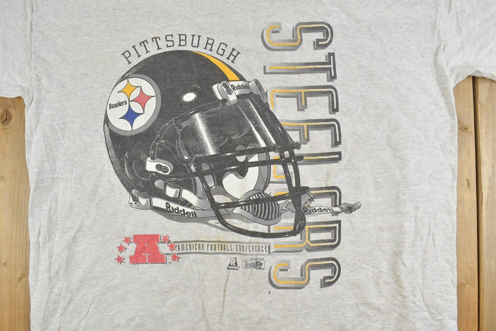Vintage 1990s Pittsburgh Steelers NFL Graphic T-Shirt