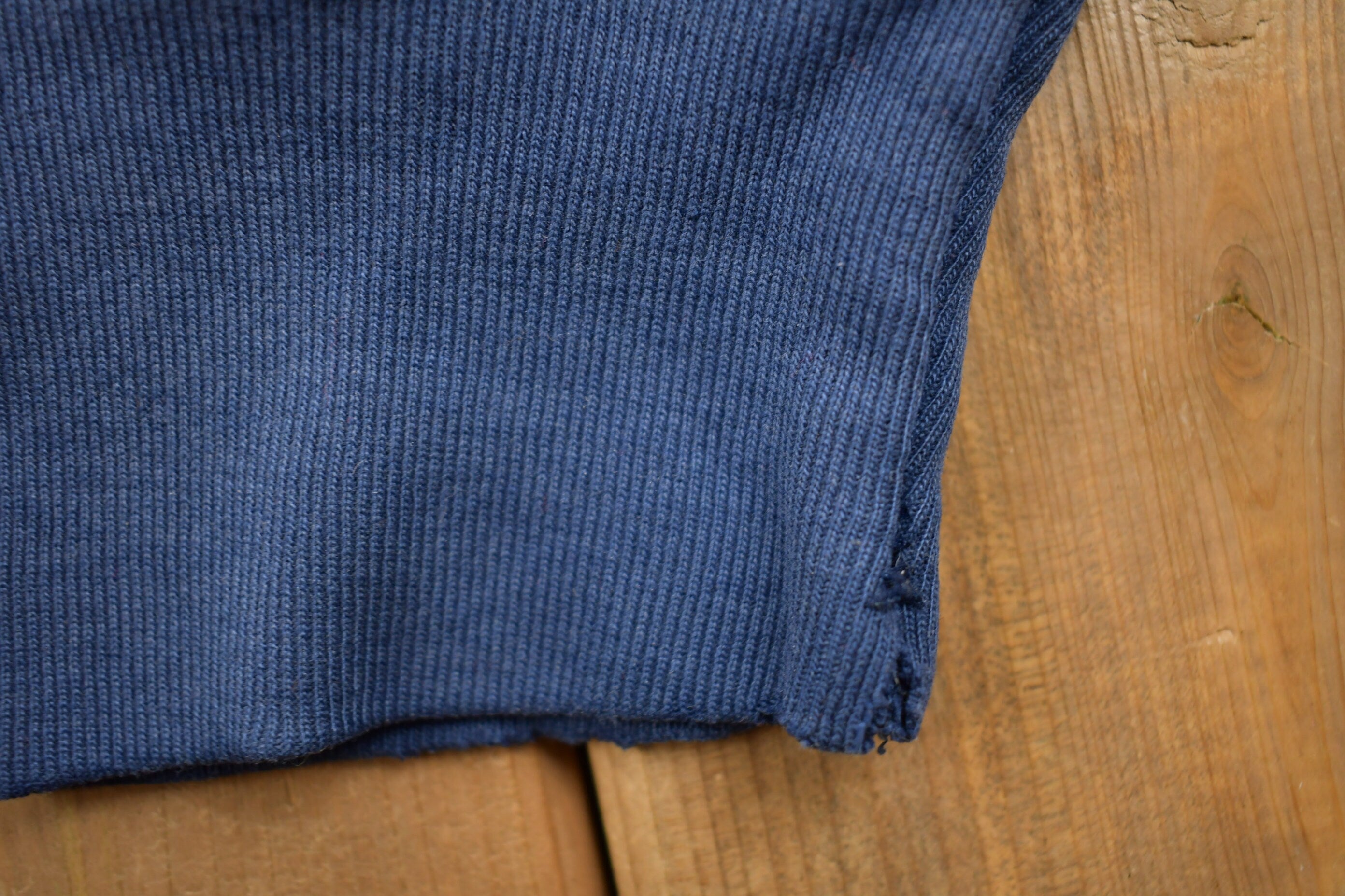 Vintage 1990s Blank Navy Blue Crewneck Sweatshirt