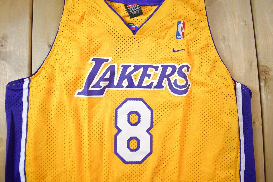 Vintage 2001 Deadstock Kobe Bryant Los Angeles Lakers #8 Nike Team Jersey Size XXL