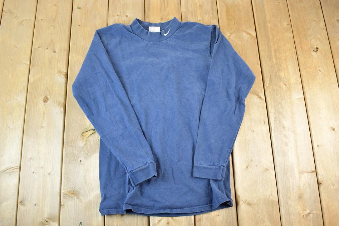 Vintage 1990s Nike Embroidered Mini Swoosh Crewneck Sweatshirt
