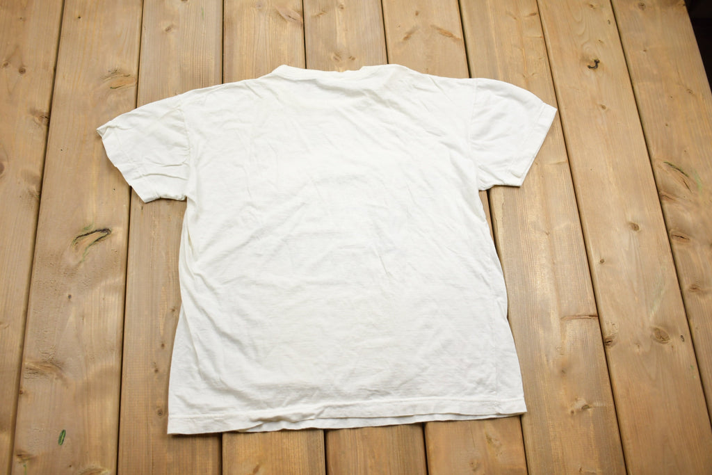 Vintage 1990s Great Wall Of China Graphic T-Shirt