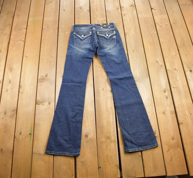 Vintage Y2K Miss Me Bedazzled Low Rise Jeans Size 26x31