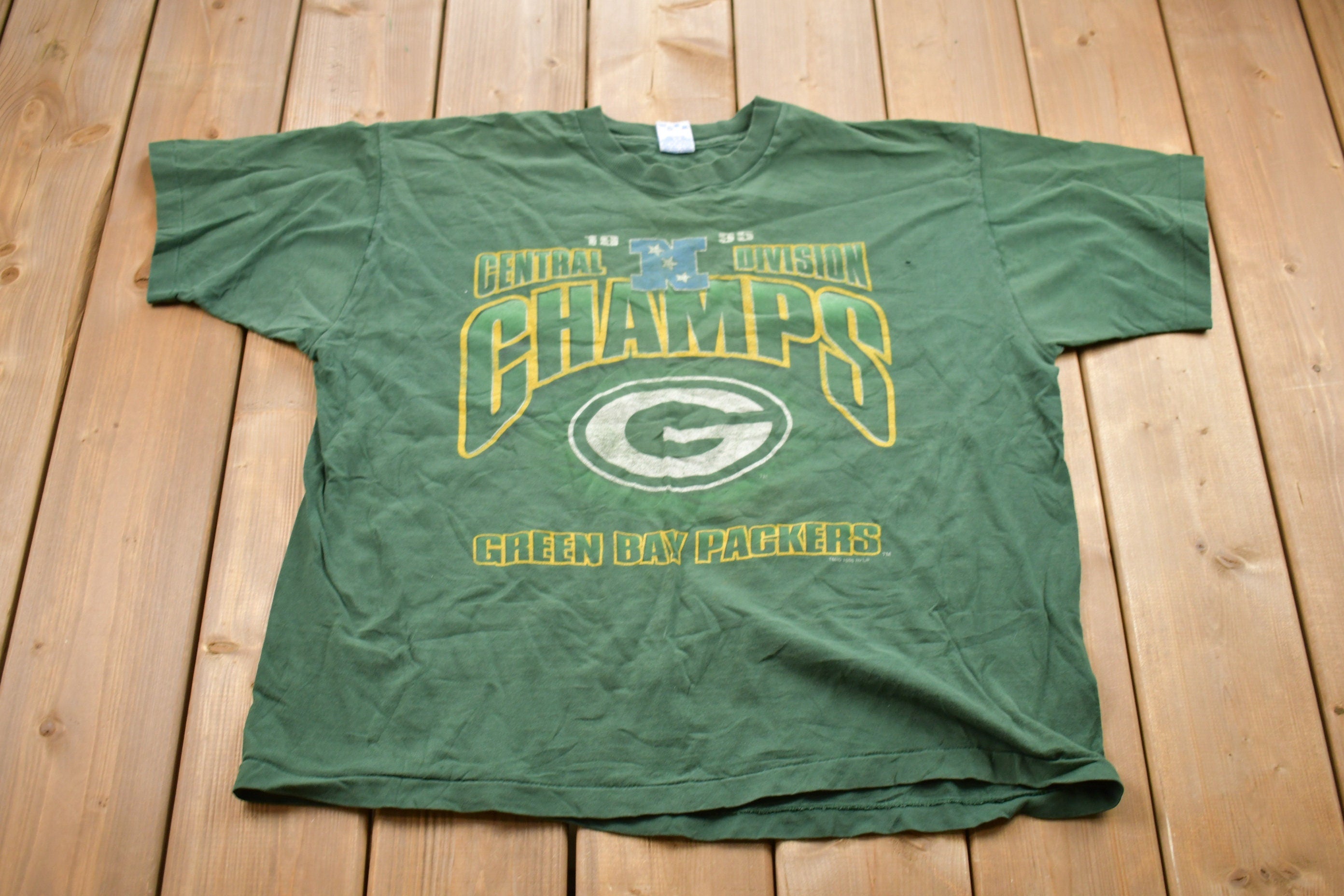 Vintage 1995 Green Bay Packers NFL Champions Graphic T-Shirt