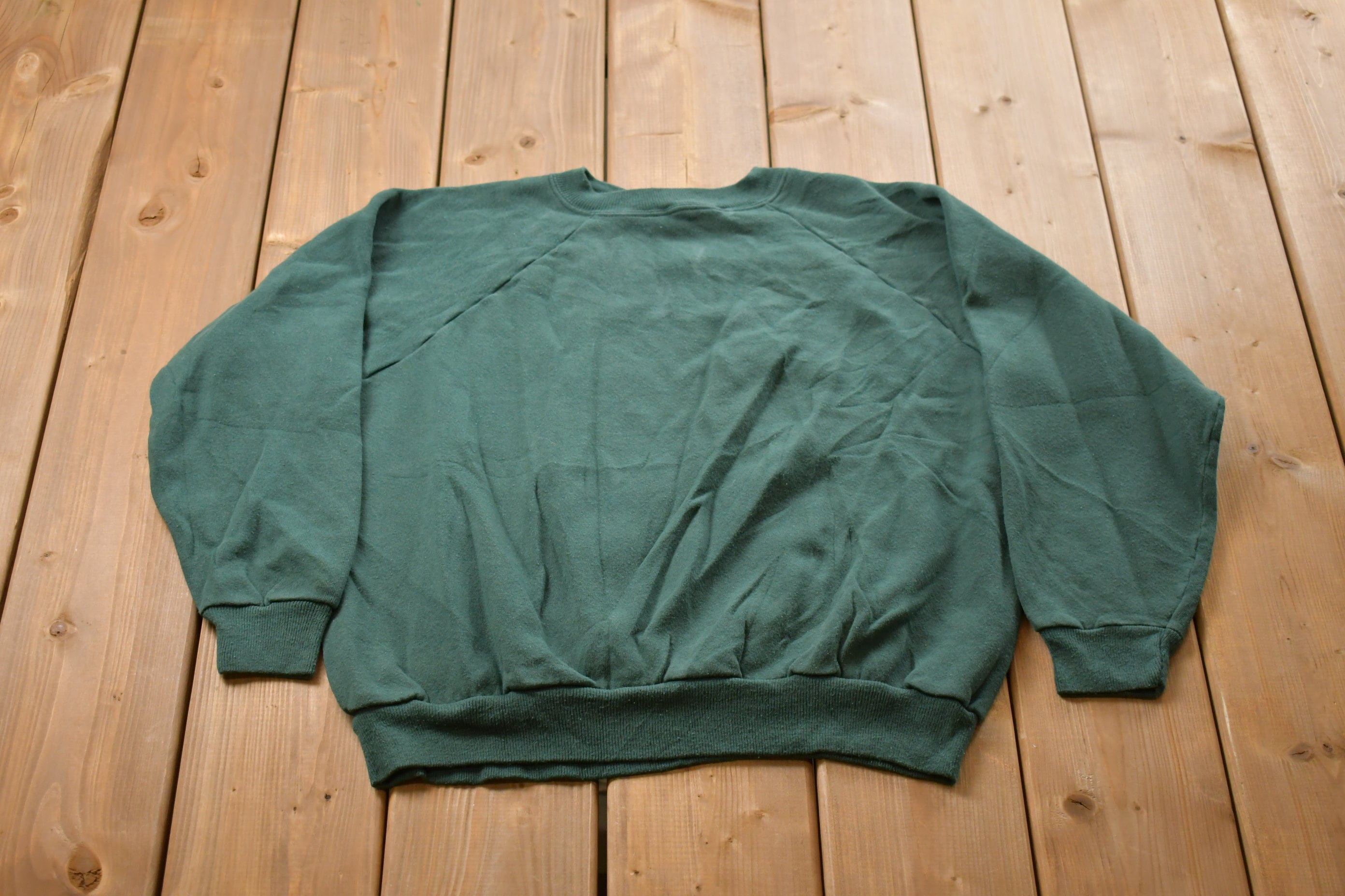 Vintage 1980s Blank Raglan Crewneck Sweatshirt