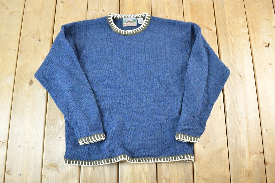 Vintage 1980s EMS Eastern Mountain Sports 100% Wool Nordic Style Abstract Print Crewneck Sweater