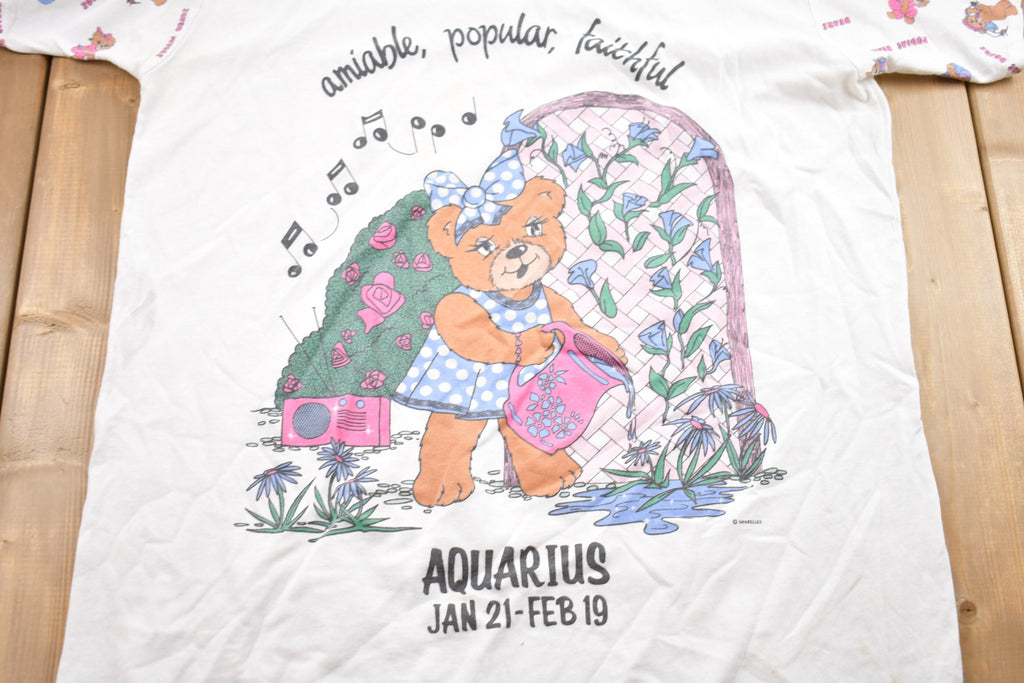 Vintage 1990s Aquarius Cute Bear Graphic T-Shirt