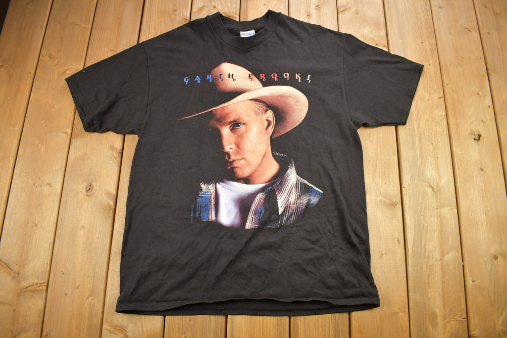 Vintage 1996 Garth Brooks Graphic Country Music T-Shirt