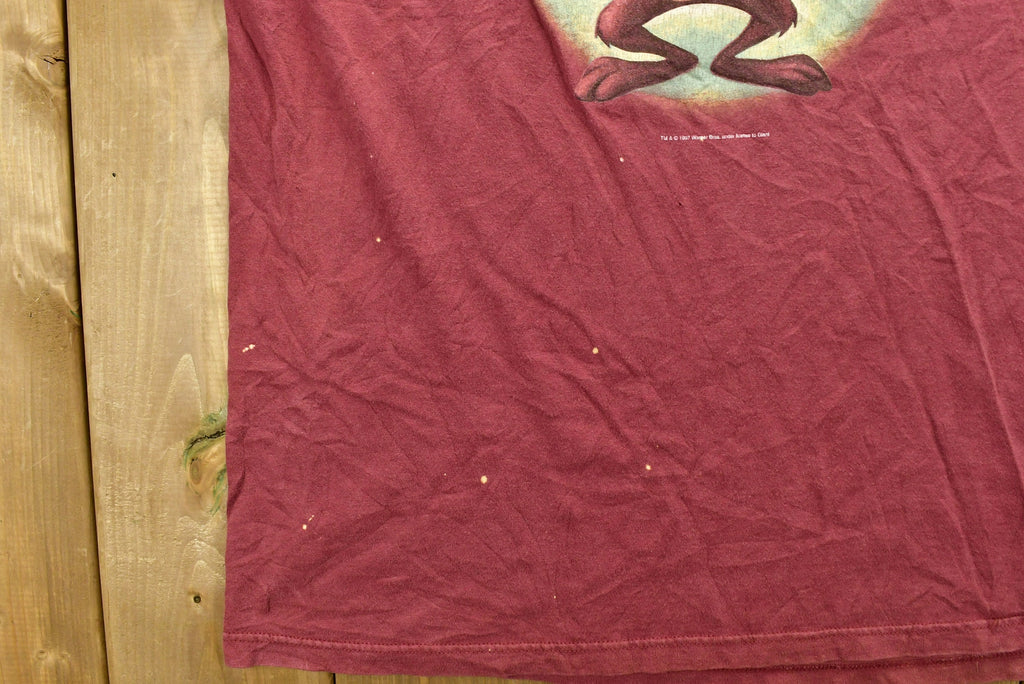 Vintage 1997 Tasmanian Devil Looney Tunes Taz Cartoon T-Shirt