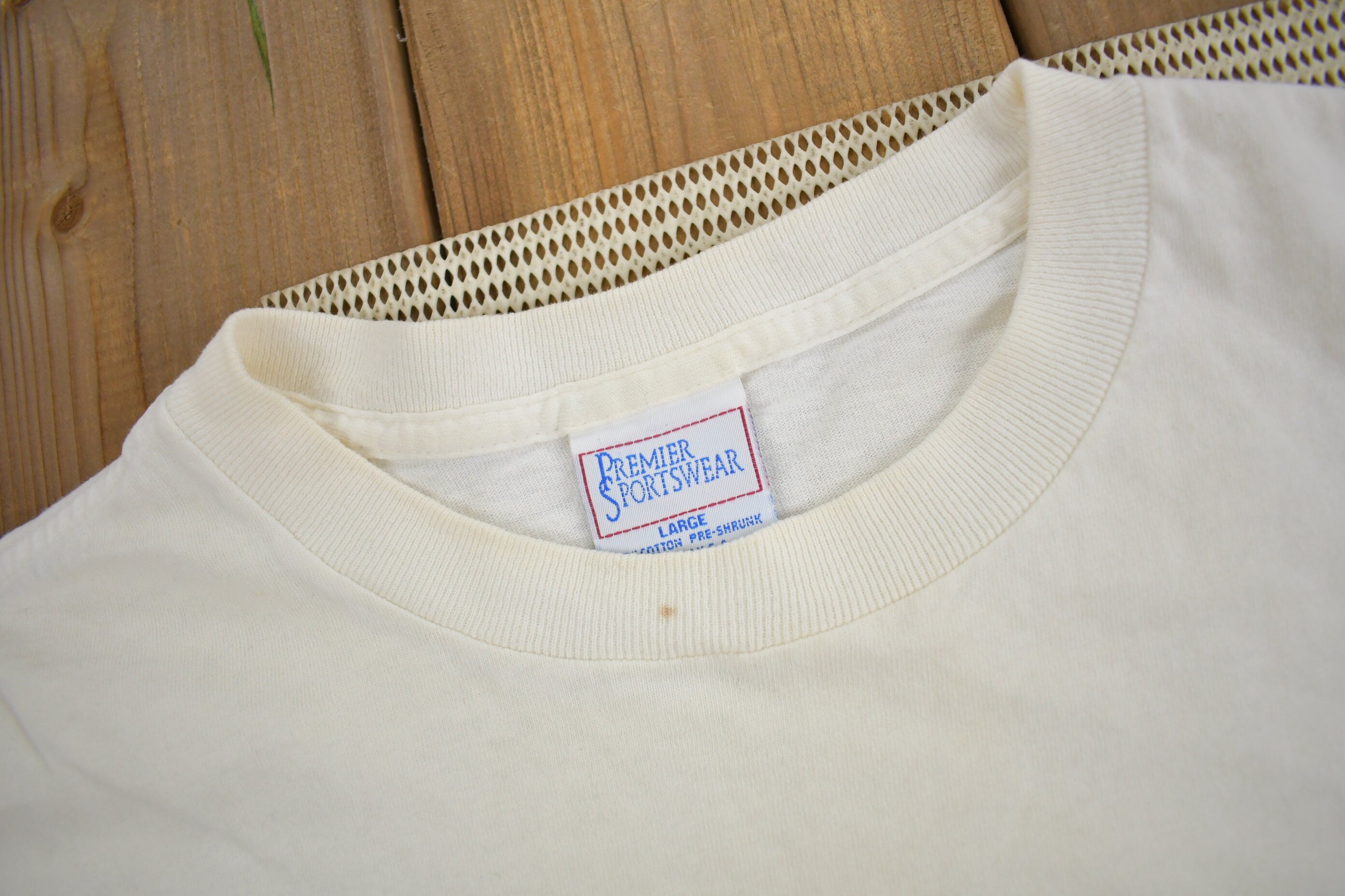 Vintage 1990s Paradise Island Bahamas Souvenir T Shirt