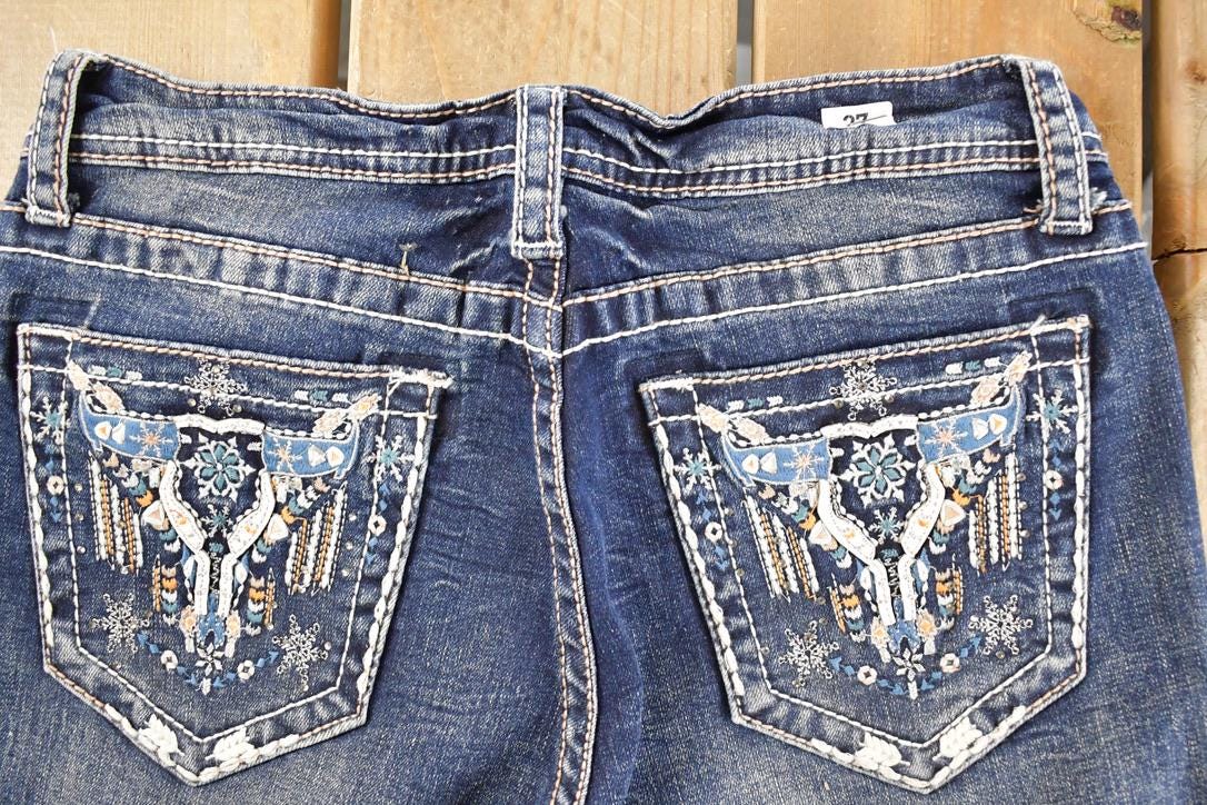 Vintage Deadstock Y2K Grace In LA Bedazzled Bootcut Low Rise Skinny Jeans Women's Size 27 x 32
