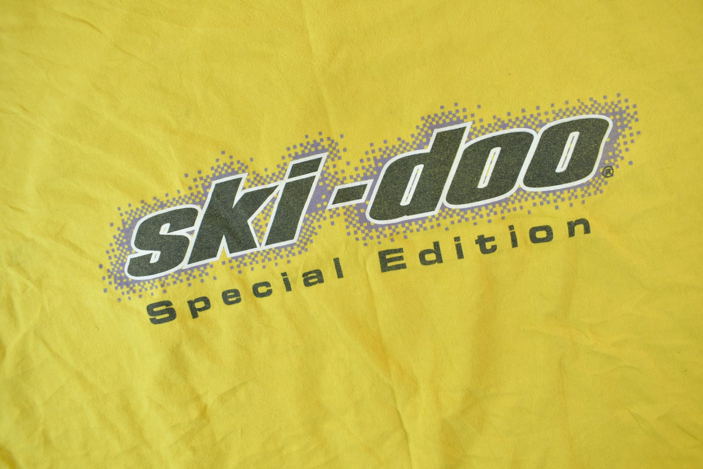 Vintage 1990s Ski Doo Special Edition Single Stitch Graphic T-Shirt