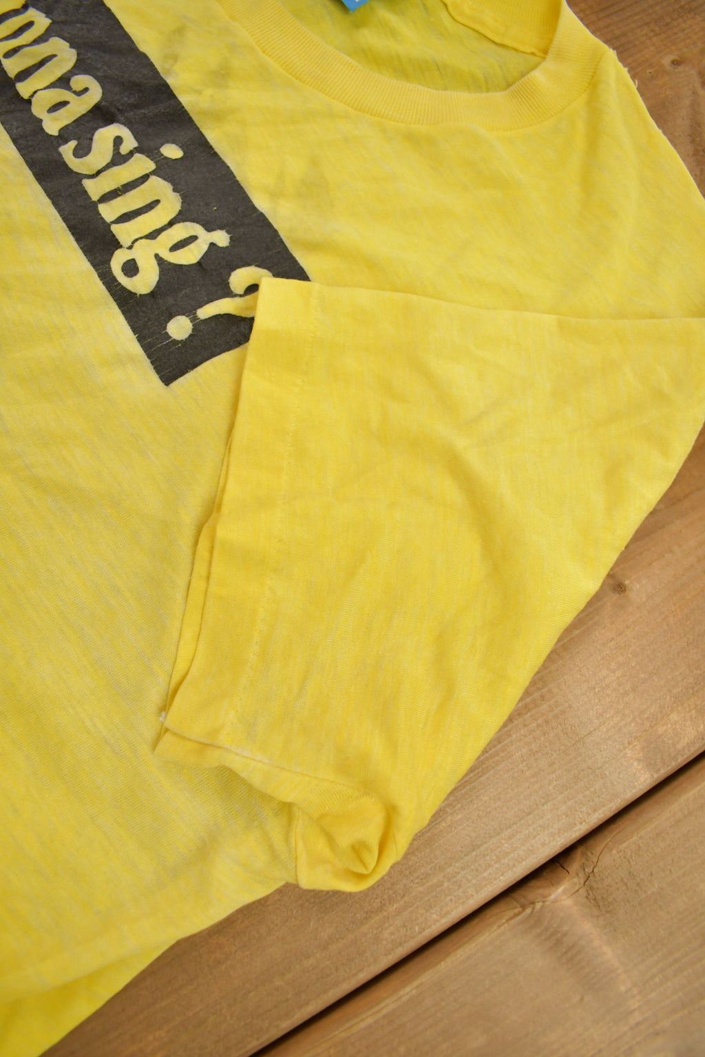 Vintage 1980s "Wanna Sing? Its Good For You" Graphic T Shirt