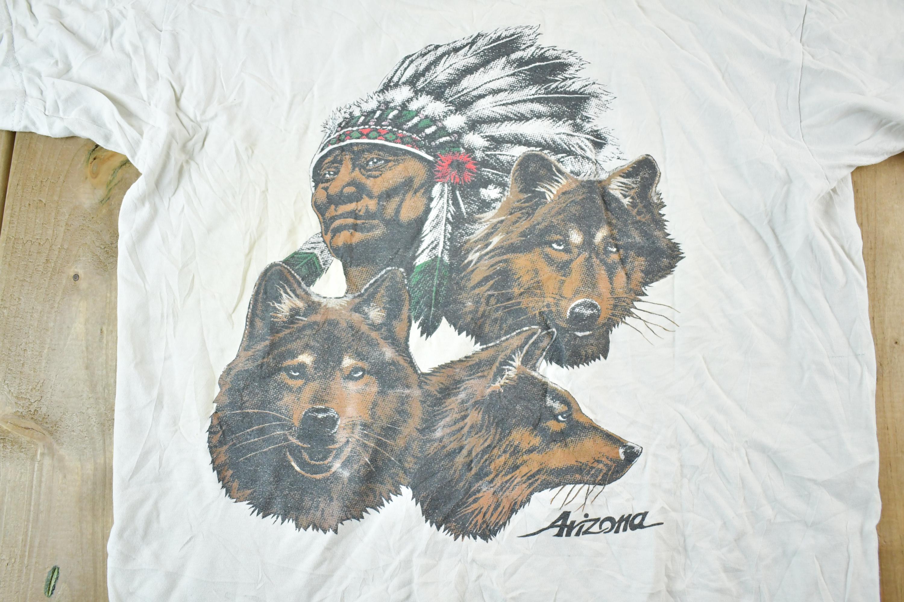Vintage 1990s Arizona Triple Wolf Souvenir T-Shirt Mens M