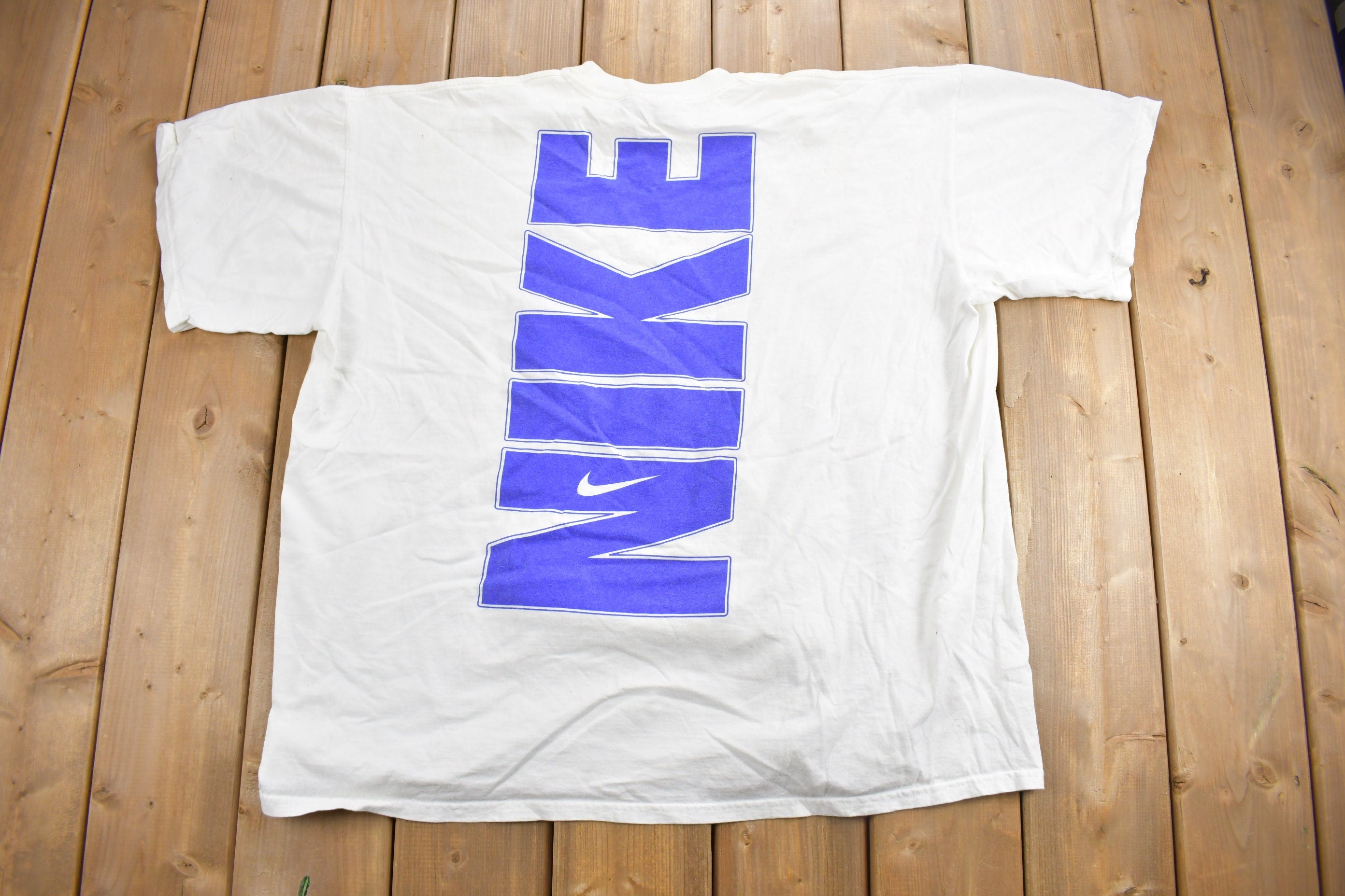 Vintage 1990s Nike Graphic T-Shirt