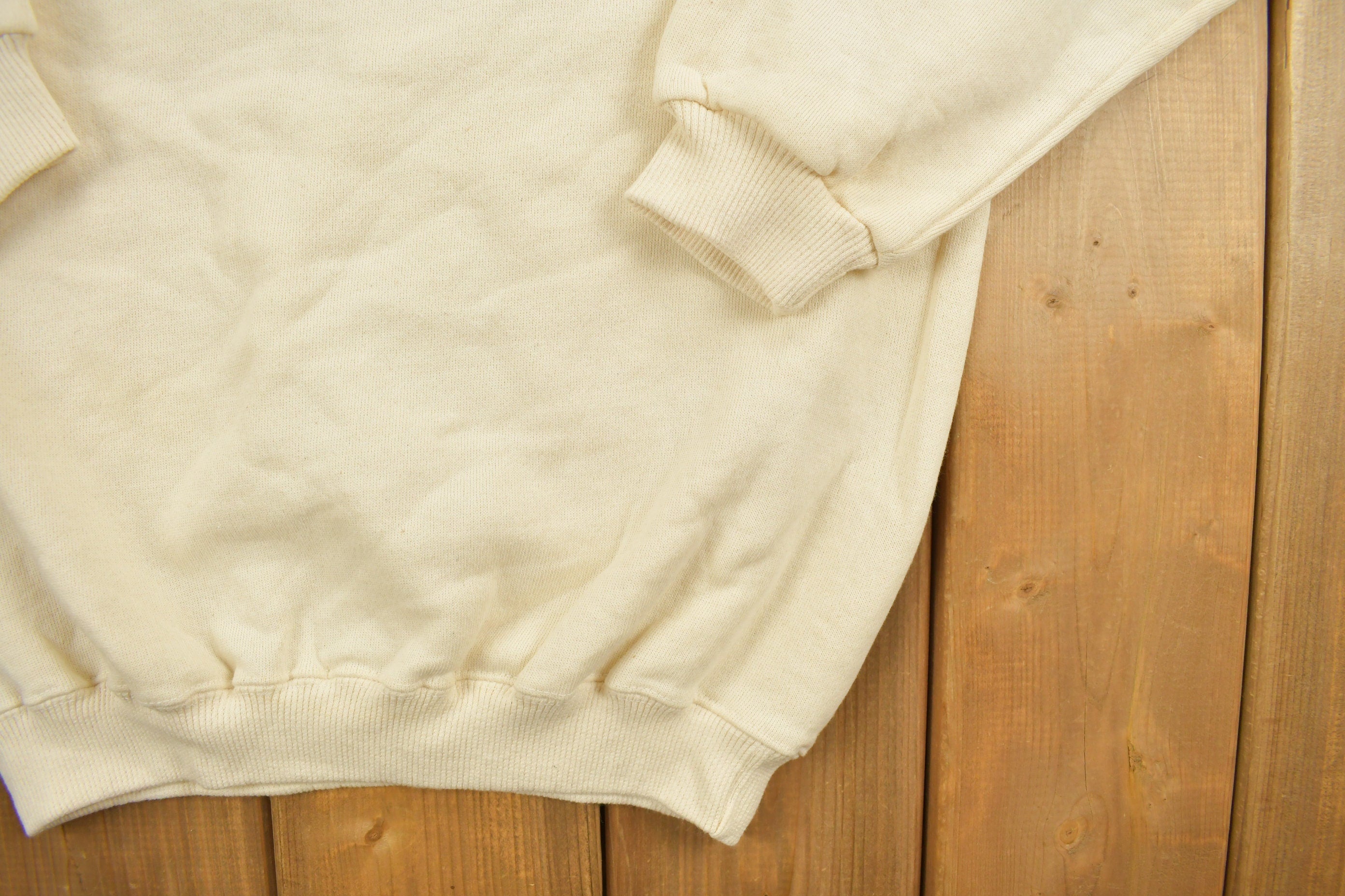 Vintage 1990s Beige Santee Blank Crewneck Sweatshirt