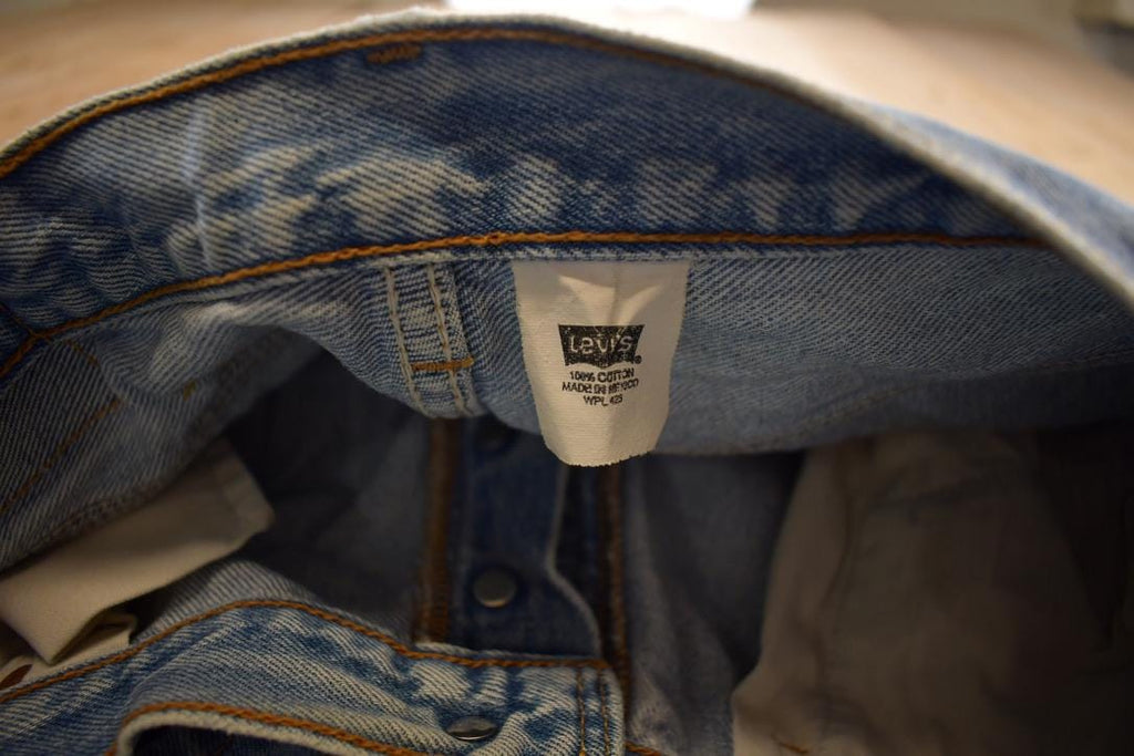Vintage 1990s Levi's 501 Jeans Size 35x30