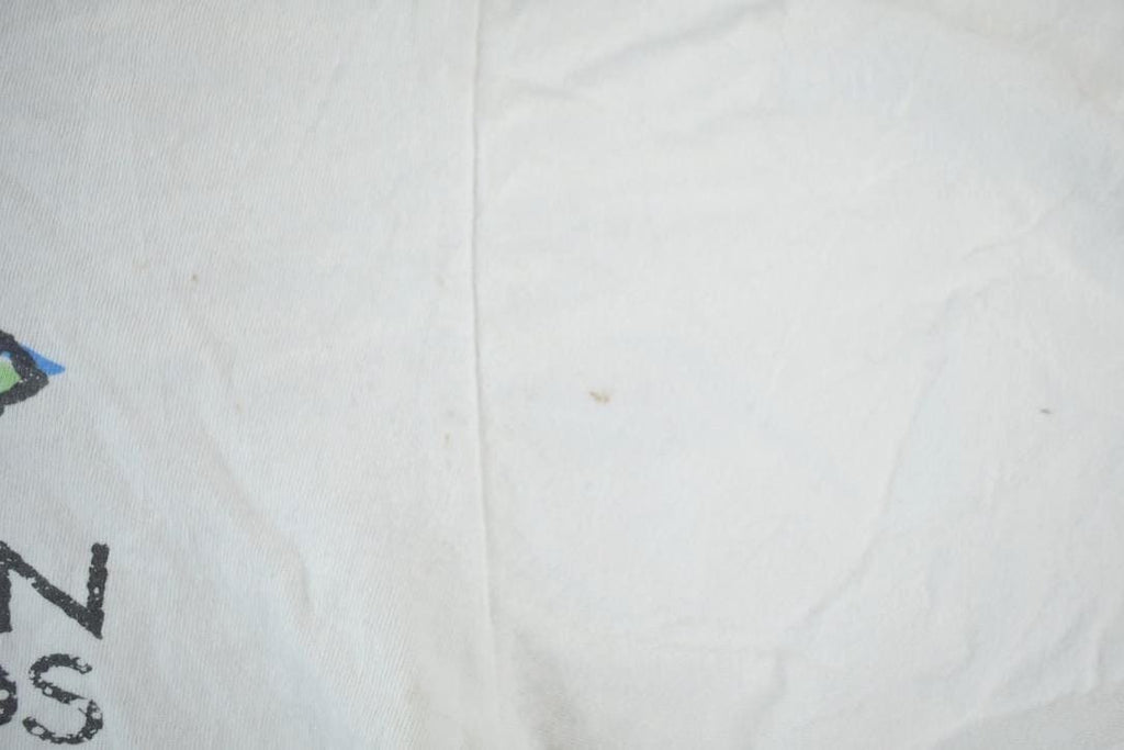 Vintage 1990s Cayman Islands Souvenir T-Shirt