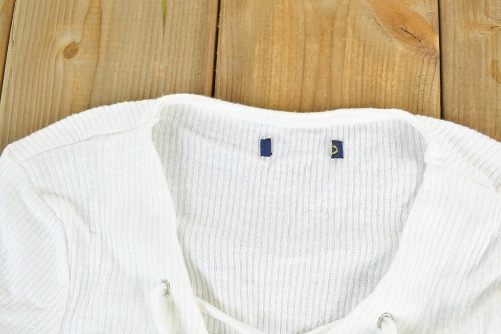 Women Vintage Vigoss Y2K Blank White T-Shirt / Vigoss Grunge Skull Print / Contrast Stitch / Internet Famous Clothing / Over Dyed