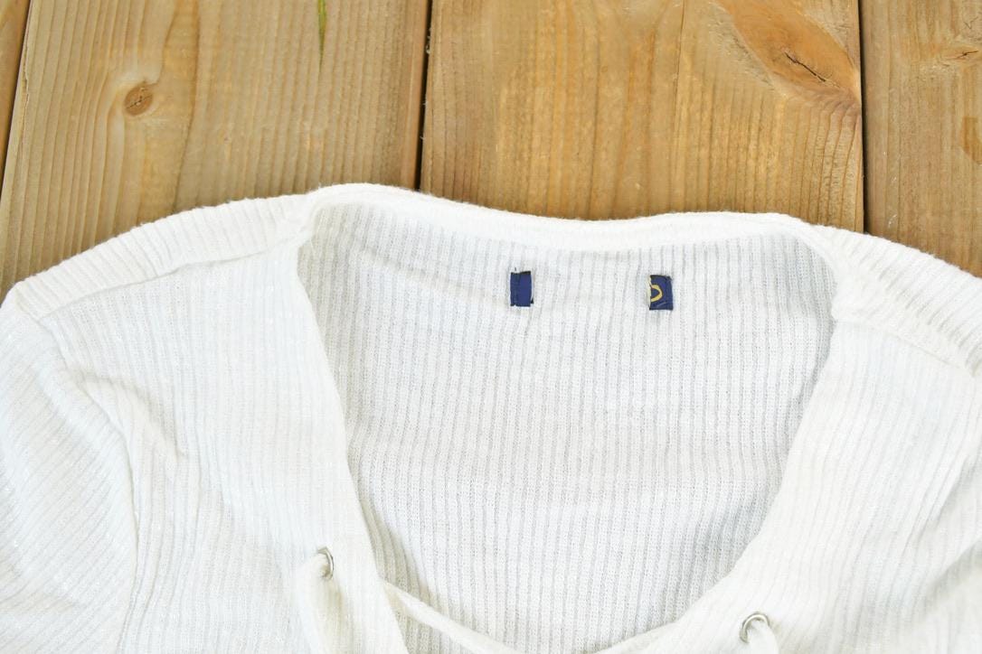 Women Vintage Vigoss Y2K Blank White T-Shirt / Vigoss Grunge Skull Print / Contrast Stitch / Internet Famous Clothing / Over Dyed