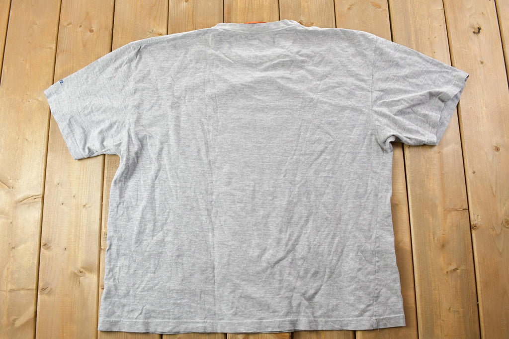 Vintage 1990s St Louis Blues NHL Graphic T-Shirt