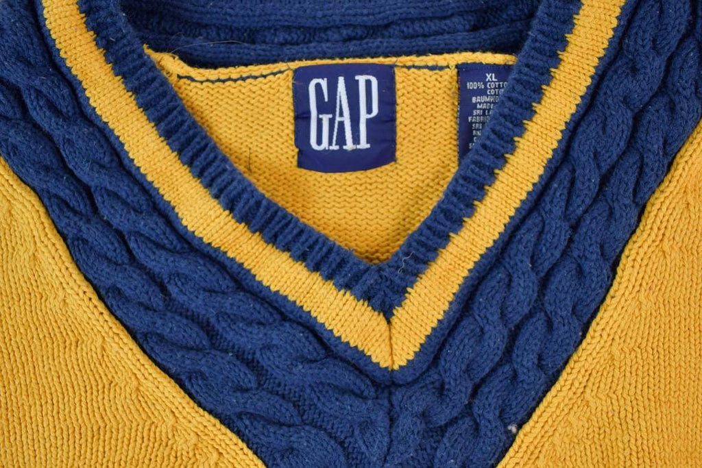 Vintage 1990s Gap Cable Knit V Neck Sweater