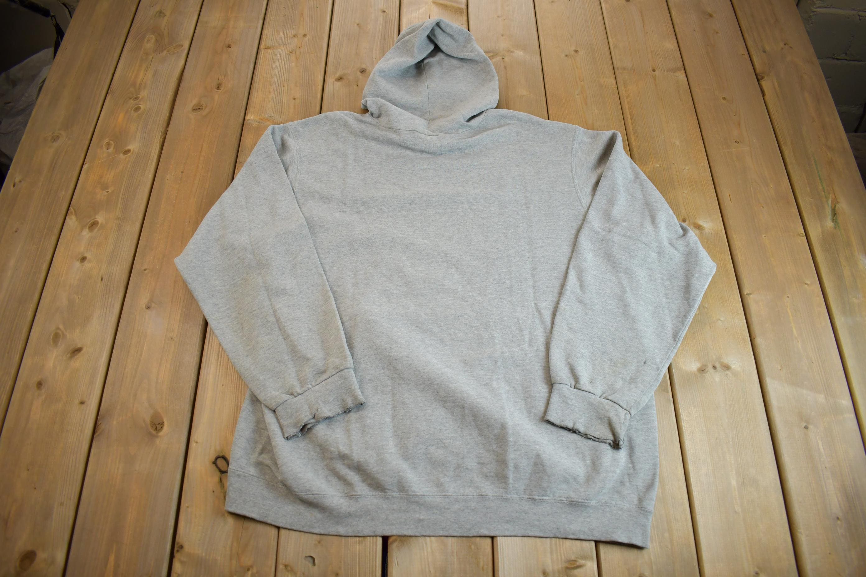 Vintage Y2K Nike Embroidered Mini Middle Swoosh Hoodie