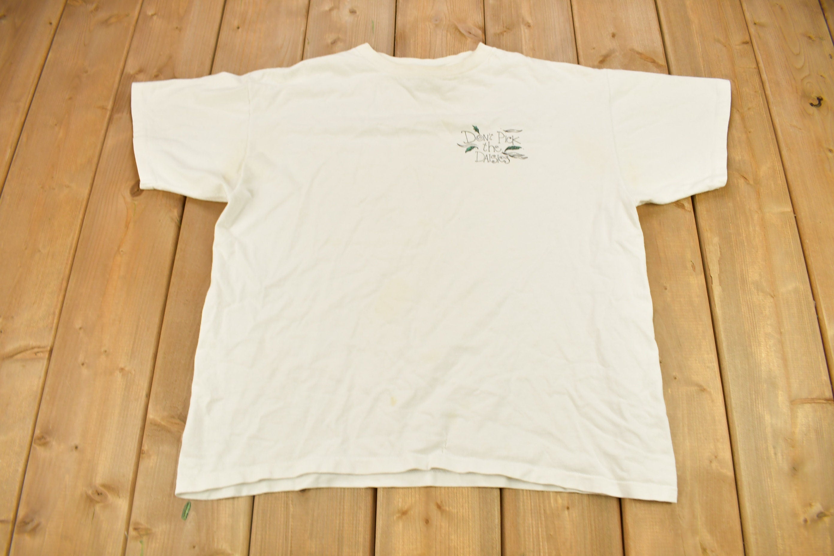 Vintage 1990s Don't Pick The Daisies Graphic T Shirt